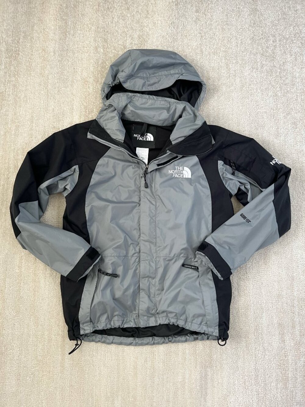 Vintage 90s The North Face GoreTex Mountain Jacket S Grey Black Packable Parka